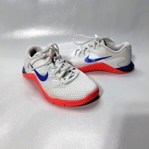 Nike Womens Metcon 4 XD CD3128-106 White Running Shoes Sneakers Size 5